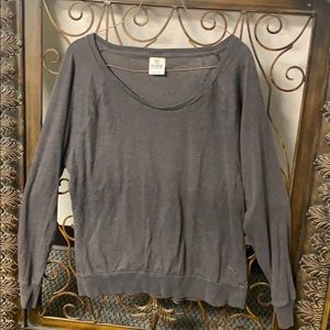 Victoria’s Secret pink shoulder gray sweater sz L